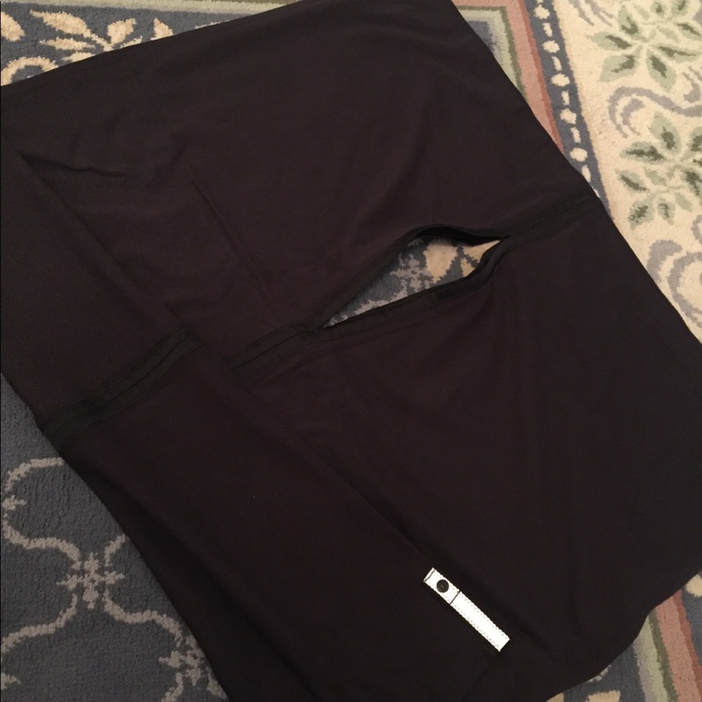 Lululemon vinyasa scarf NWOT